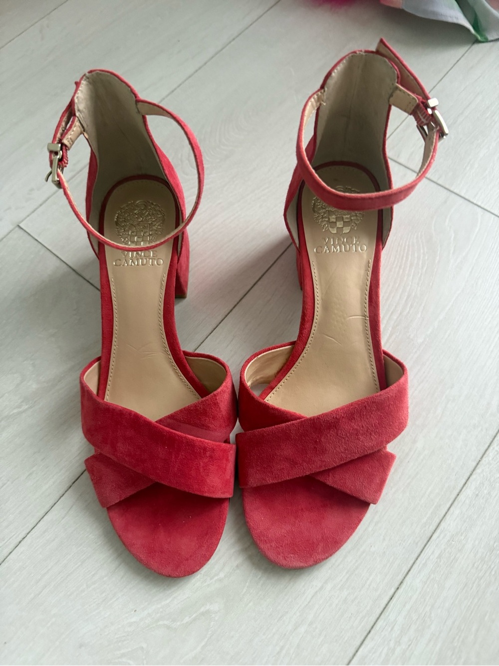 Vince Camuto Coral-Red Suede Crisscross Ankle-Strap Block Heels size 9